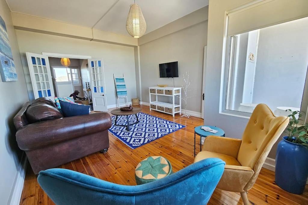 Grosvenor On The Beachfront Appartement Port Elizabeth